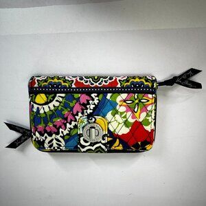 Vera Bradley Turnlock quilted zippy floral wallet full size